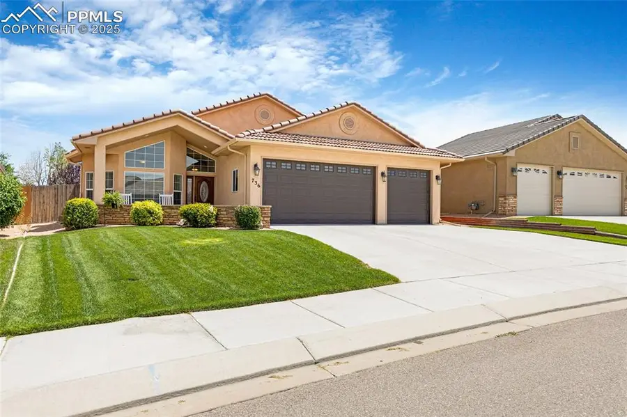 736 Aspencrest Drive, Pueblo, CO 81005 - Image #3