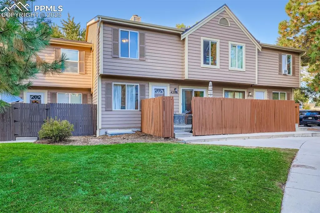 4386 Hawks Lookout Lane, Colorado Springs, CO 80916 - Image #1