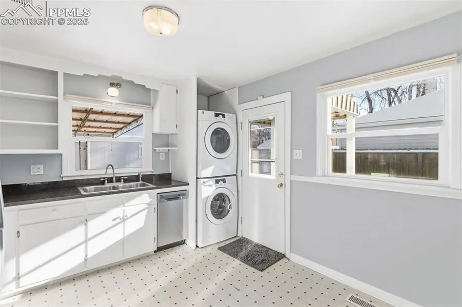 526 E La Salle Street, Colorado Springs, CO 80907 - Image #3