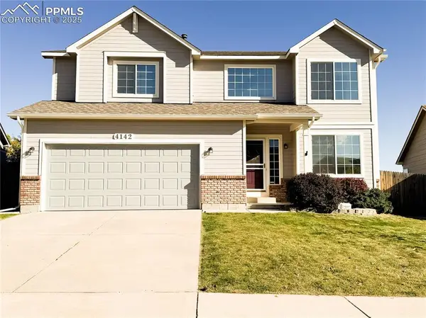4142 Round Hill Drive, Colorado Springs, CO 80922