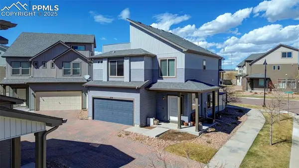 6774 Thicket Pass Lane, Colorado Springs, CO 80927