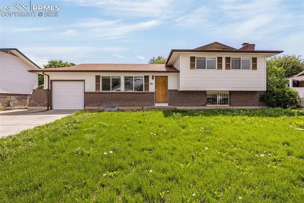 245 Dexter Street, Colorado Springs, CO 80911