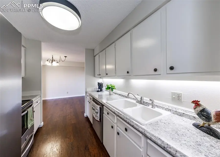 411 Lakewood Circle #B1009, Colorado Springs, CO 80910 - Image #3