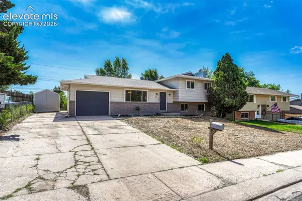 2011 Montezuma Drive, Colorado Springs, CO 80910