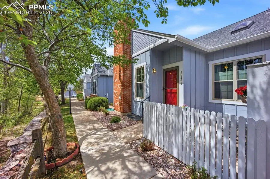 6838 Los Reyes Circle, Colorado Springs, CO 80918 - #3