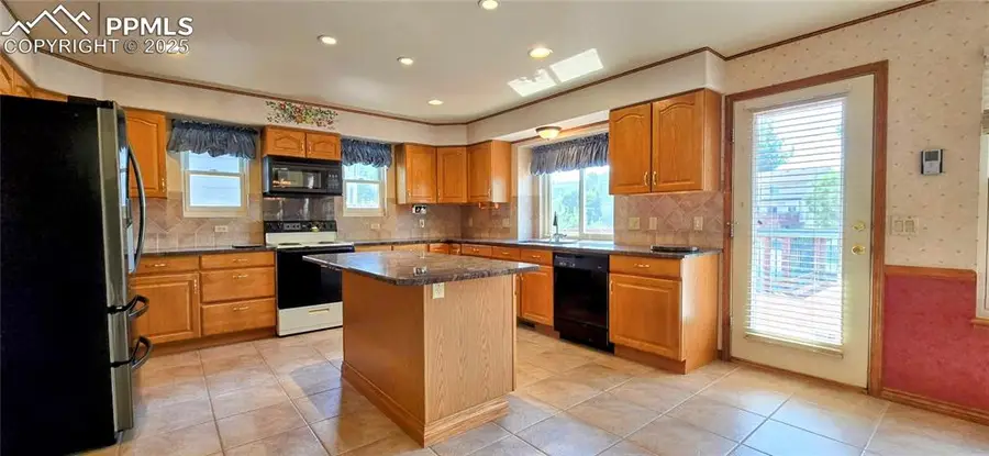2715 Heathrow Drive, Colorado Springs, CO 80920 - #3