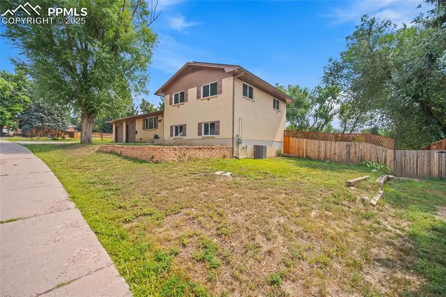 1333 Holmes Drive, Colorado Springs, CO 80909 - Image #2