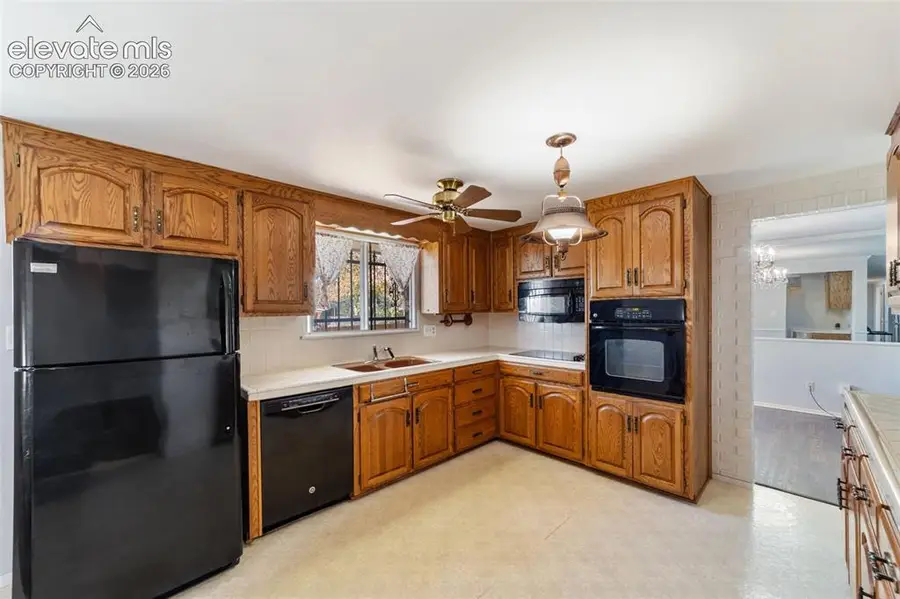 2302 Kent Lane, Colorado Springs, CO 80909 - #3