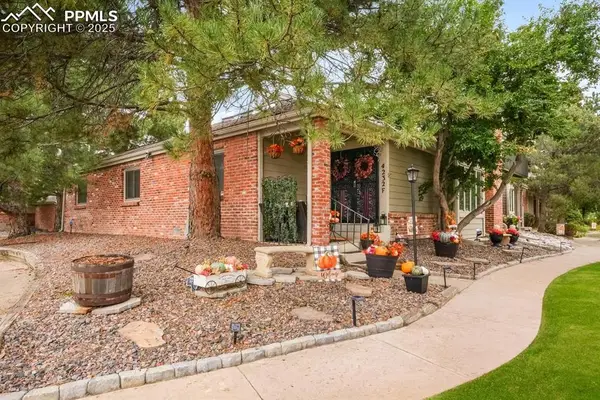 4232 S Fairplay Circle #F, Aurora, CO 80014