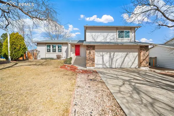 3330 Ashwood Circle, Colorado Springs, CO 80906