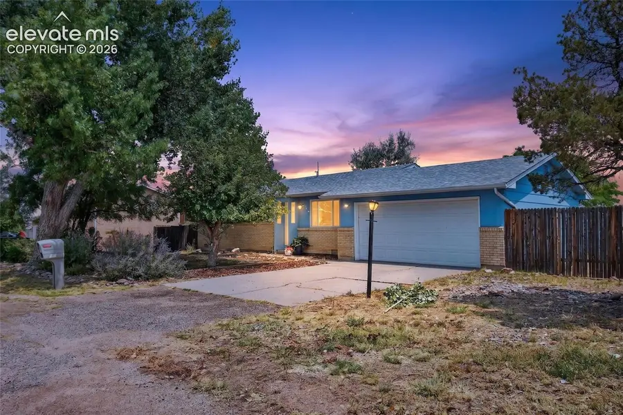 546 S Laporte Drive, Pueblo, CO 81007 - #2