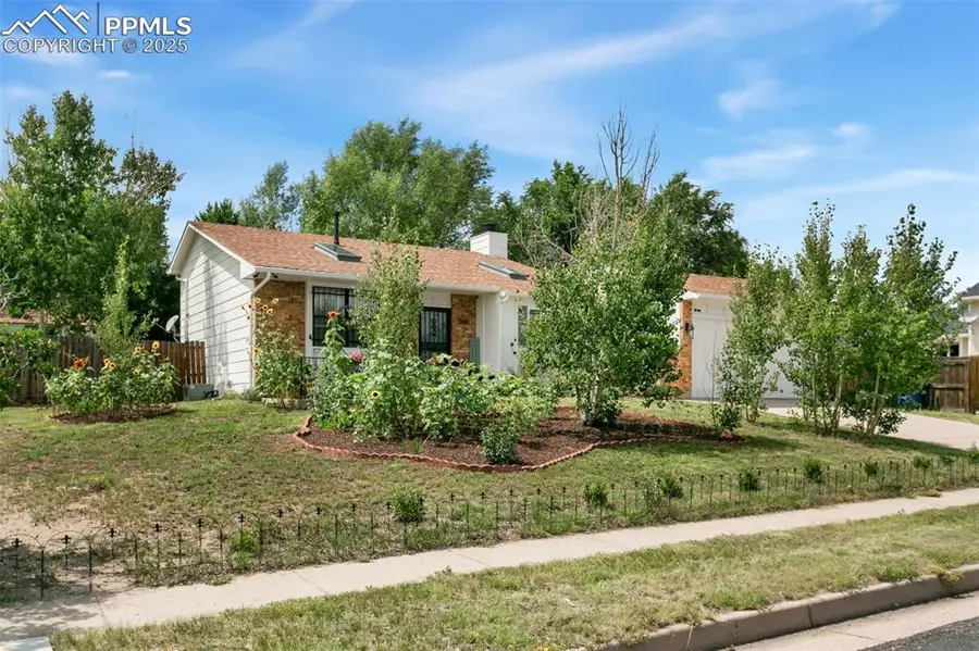 2960 Rio Vista Drive, Colorado Springs, CO 80917 - Image #2