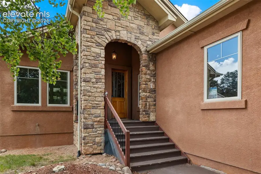 1121 W Bowman Avenue, Woodland Park, CO 80863 - #2