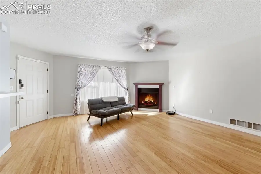 426 Kearney Avenue, Colorado Springs, CO 80906 - #2