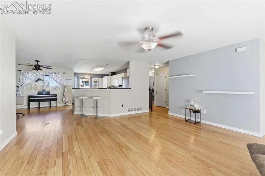 426 Kearney Avenue, Colorado Springs, CO 80906 - #3