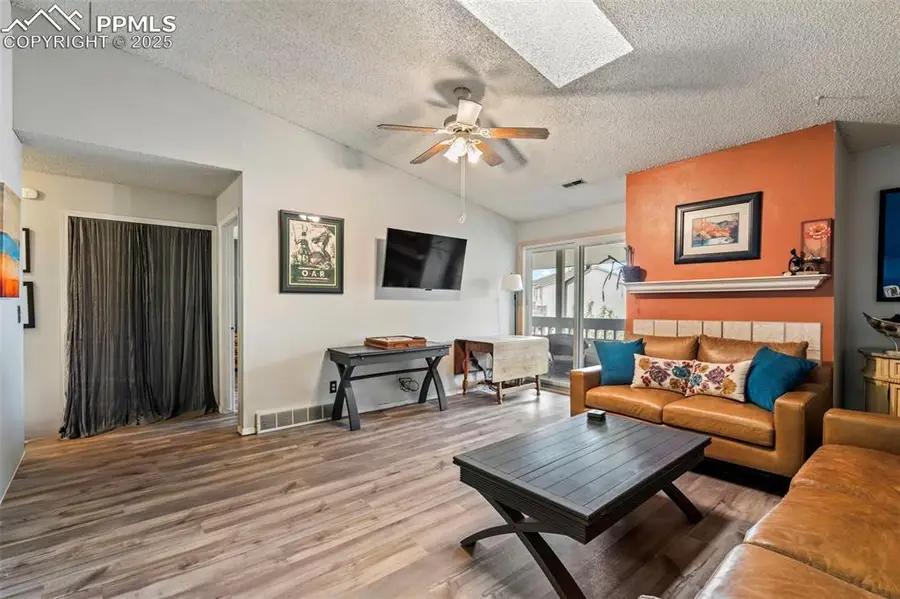 6492 Mcnichols Court, Colorado Springs, CO 80918 - Image #3