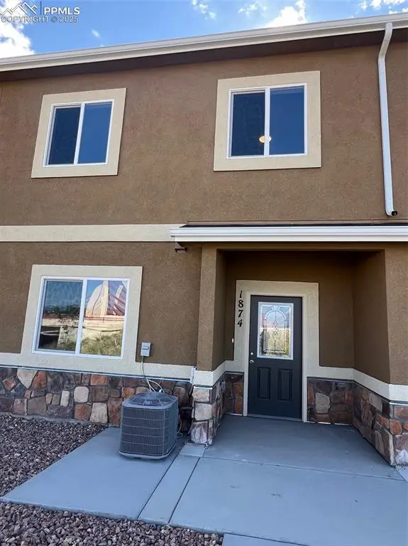 1874 Sandtoft Heights, Colorado Springs, CO 80951