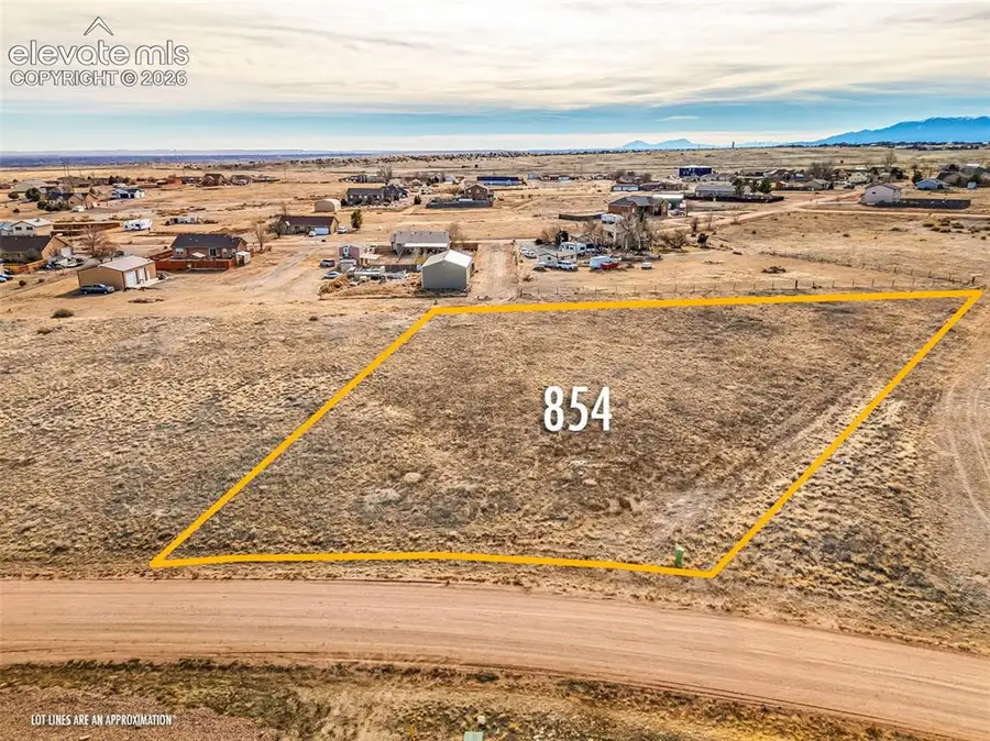 854 E Waverly Drive, Pueblo, CO 81007 - #2