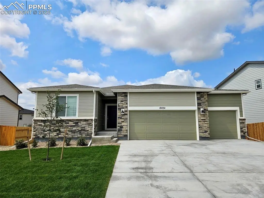 10434 Devoncove Drive, Peyton, CO 80831 - Image #1