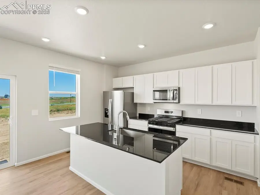 6778 Roundtail Way, Colorado Springs, CO 80925 - Image #3