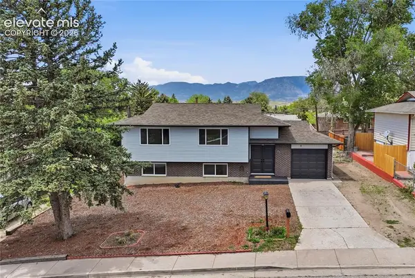 106 Kokomo Street, Colorado Springs, CO 80911