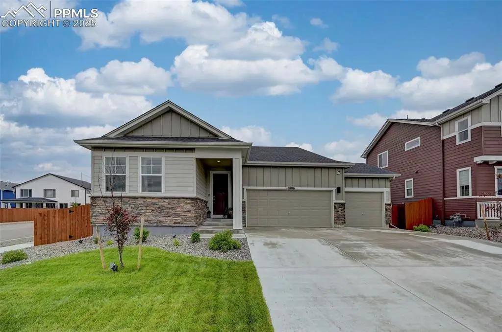 10806 Rolling Peaks Drive, Peyton, CO 80831 - Image #1