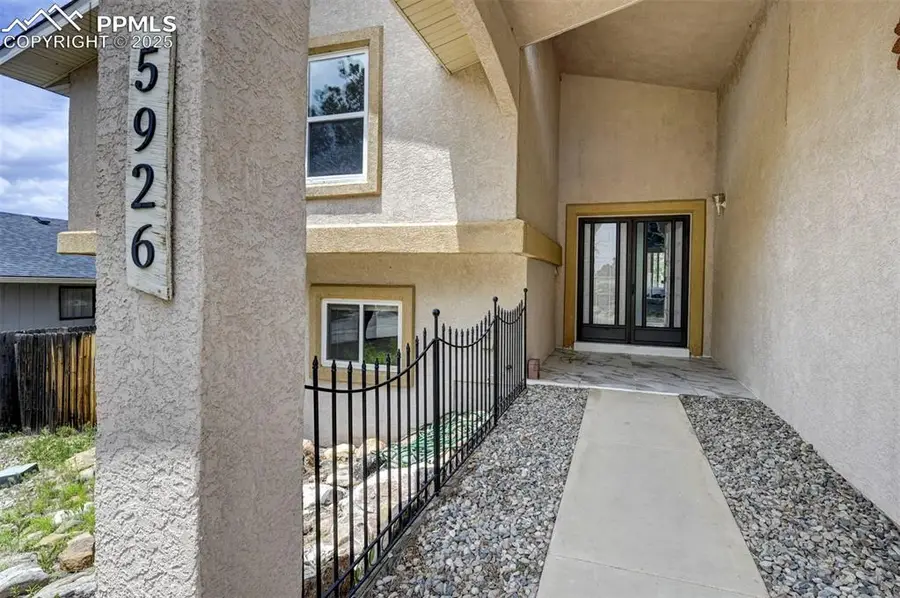5926 Del Paz Drive, Colorado Springs, CO 80918 - Image #3
