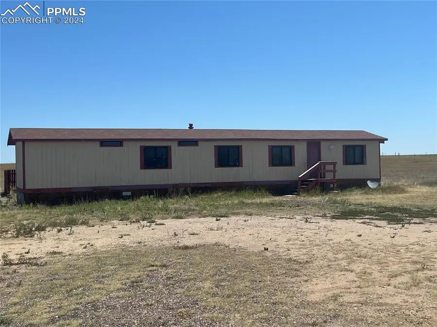 7825 Boone Road, Yoder, CO 80864 - Image #2