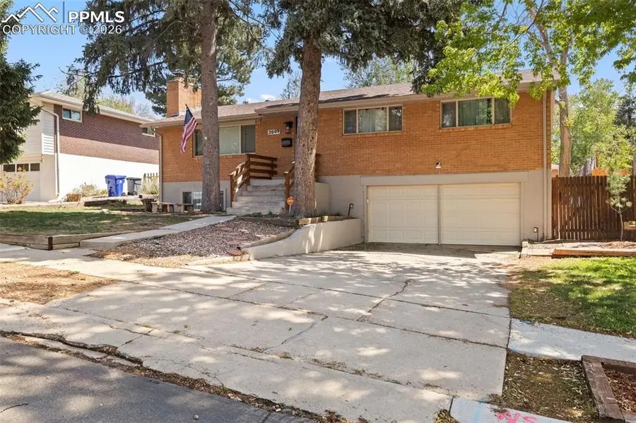 2009 Snyder Avenue, Colorado Springs, CO 80909 - #2