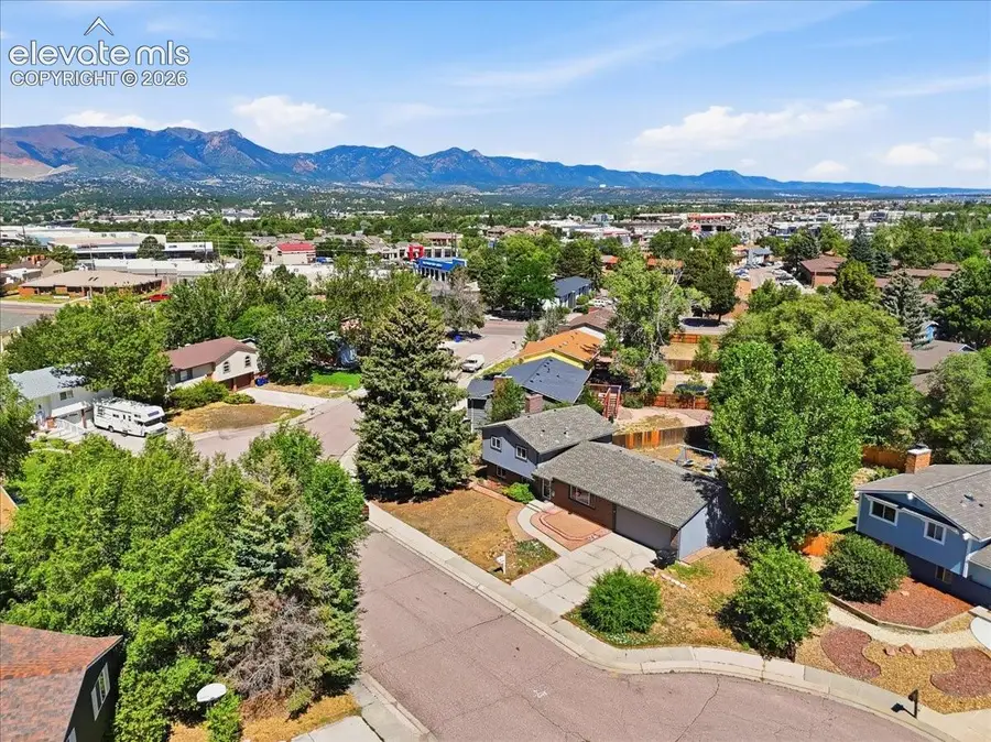 6535 Dublin Circle, Colorado Springs, CO 80918 - #3