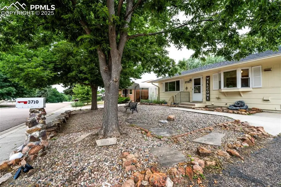 3710 Windflower Circle, Colorado Springs, CO 80918 - Image #2