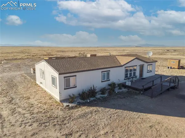 5475 Broadacre Road, Avondale, CO 81022