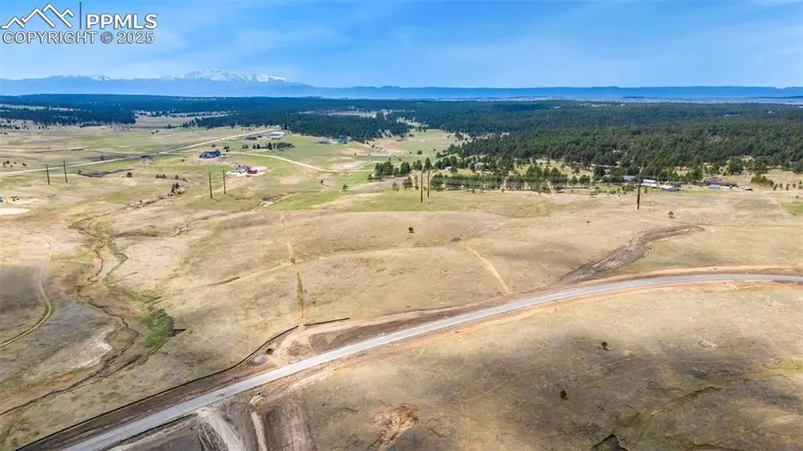 10853 Alamar Way, Colorado Springs, CO 80908 - Image #2