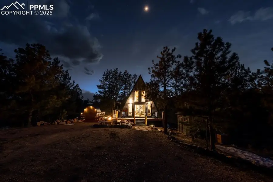 121 Cheyenne Way, Florissant, CO 80816 - Image #2