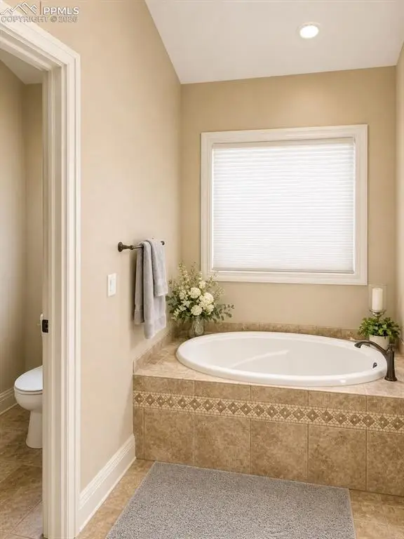 1085 High Lake View, Colorado Springs, CO 80906 - #3