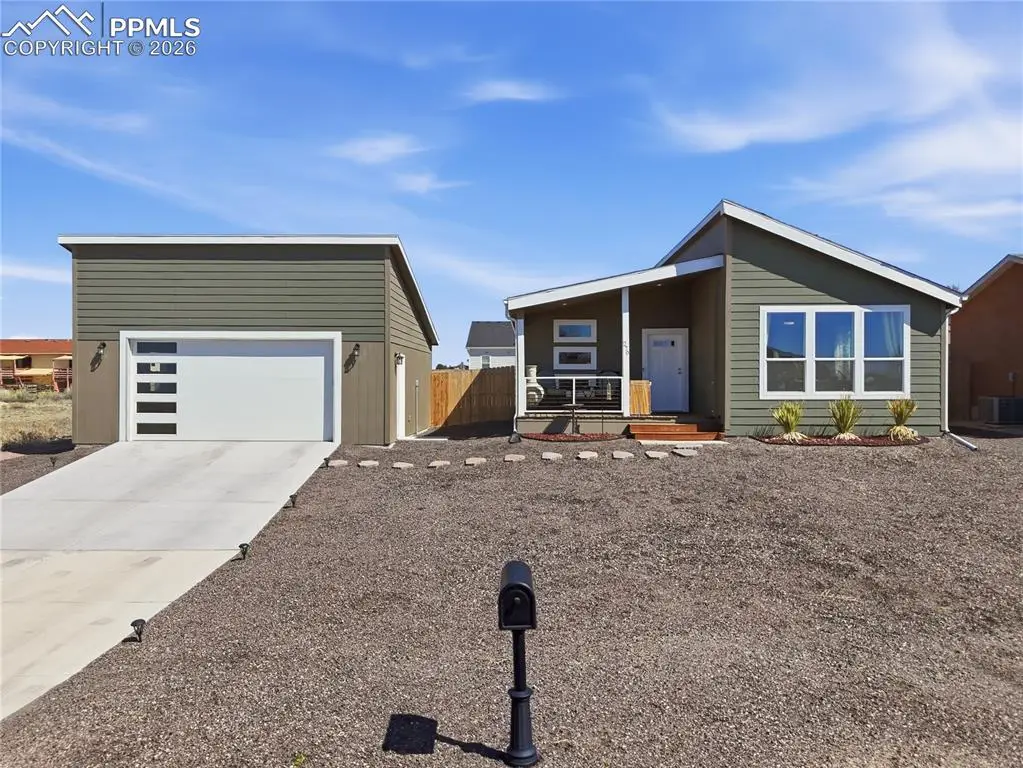 279 W Acorn Drive, Pueblo, CO 81007 - #1
