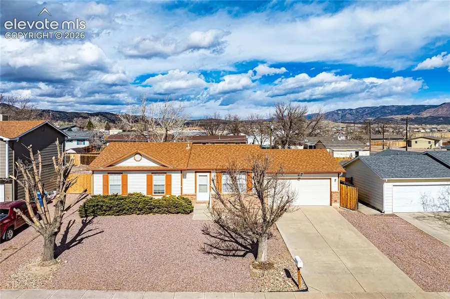 813 Meadows Avenue, Canon City, CO 81212 - #2