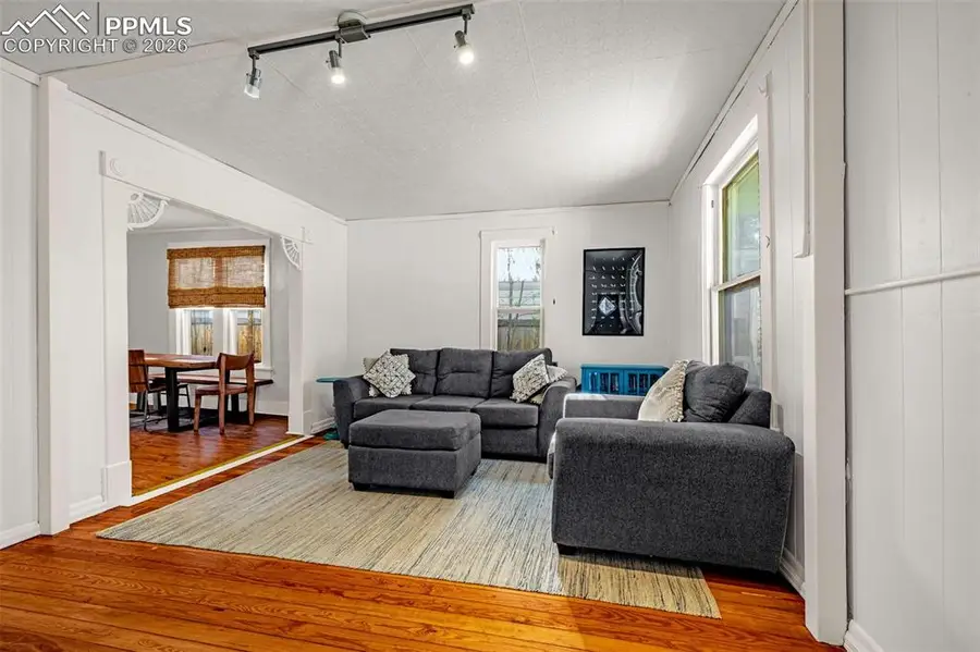 2008 W Cucharras Street, Colorado Springs, CO 80904 - #2