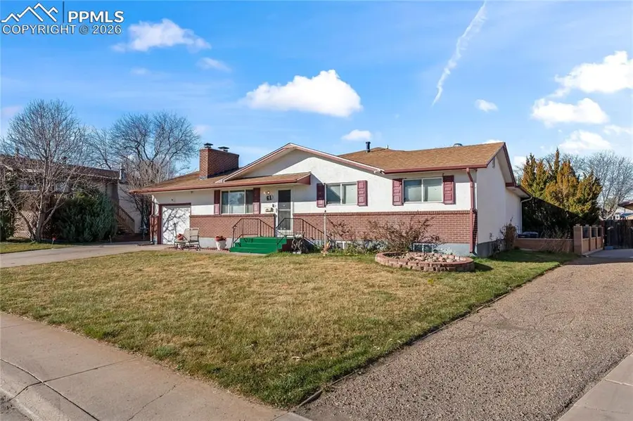 61 Radcliff Lane, Pueblo, CO 81005 - #3