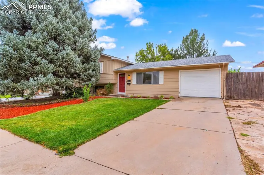 16 Macgregor Road, Pueblo, CO 81001 - Image #3
