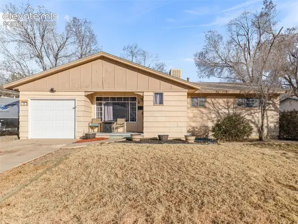 18 Dundee Lane, Pueblo, CO 81001