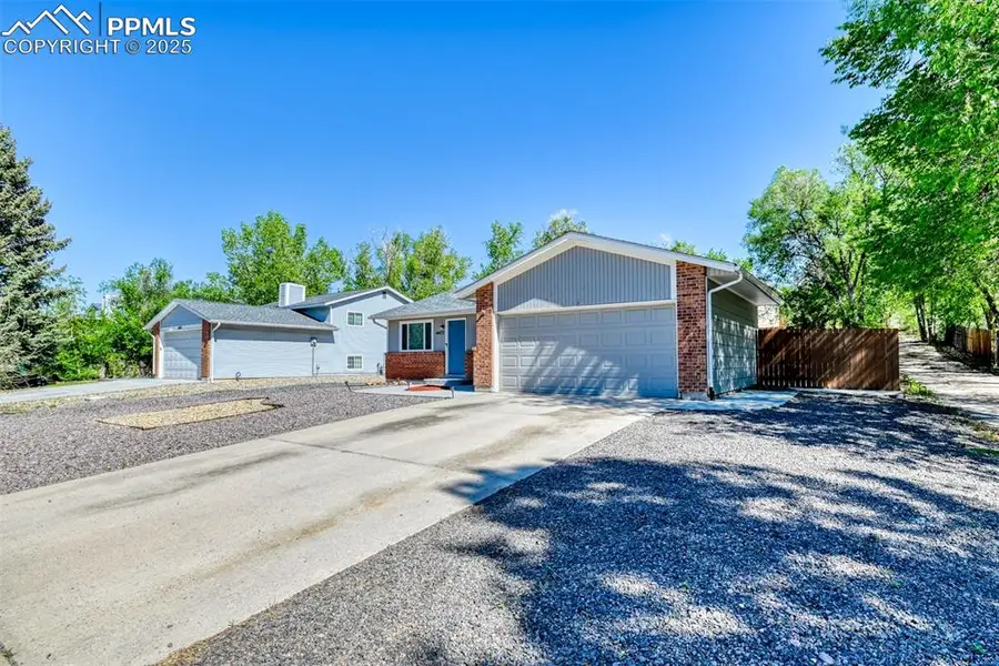 4472 Eastcrest Circle, Colorado Springs, CO 80916 - #3