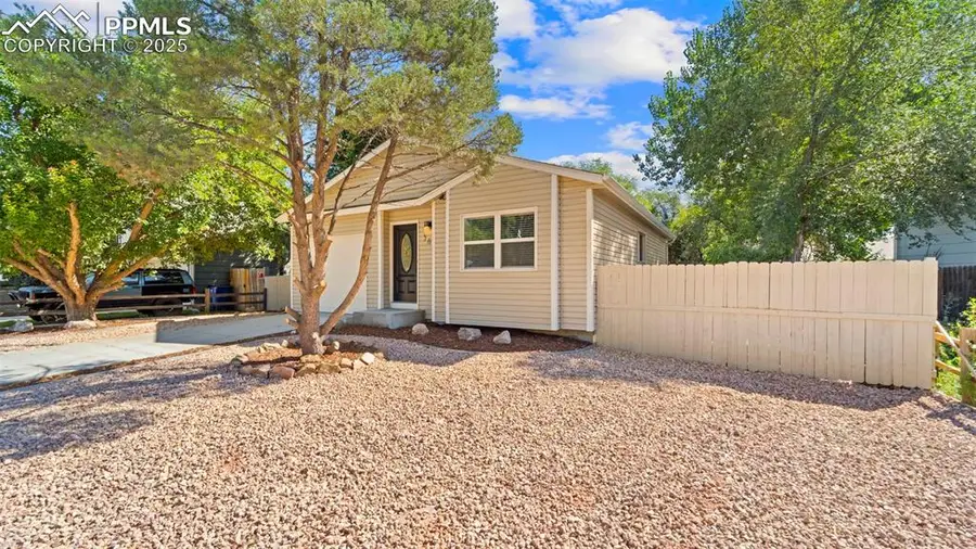 562 Blossom Field Road, Fountain, CO 80817 - Image #2