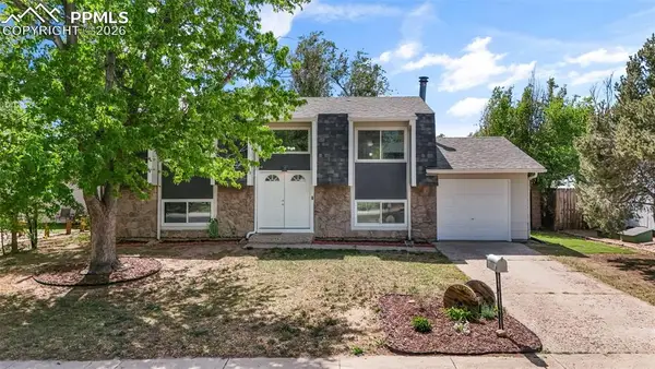 2550 Gina Drive, Colorado Springs, CO 80916