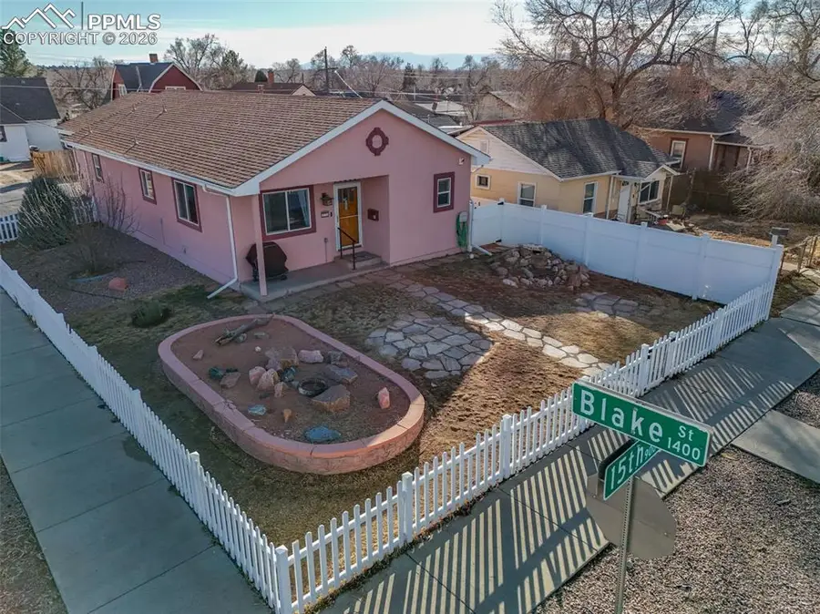 902 W 15th Street, Pueblo, CO 81003 - #3