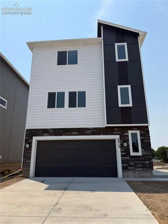 4913 Havenward View, Colorado Springs, CO 80911