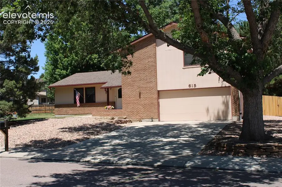 615 Silver Spring Circle, Colorado Springs, CO 80919 - #2
