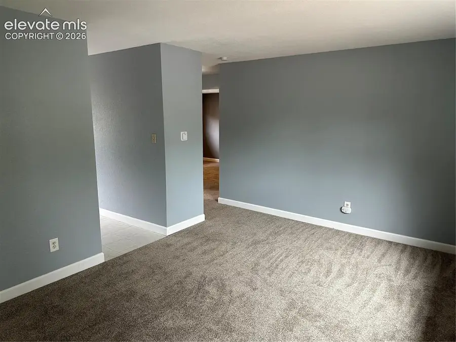 318 Bonnie Court, Colorado Springs, CO 80916 - #3