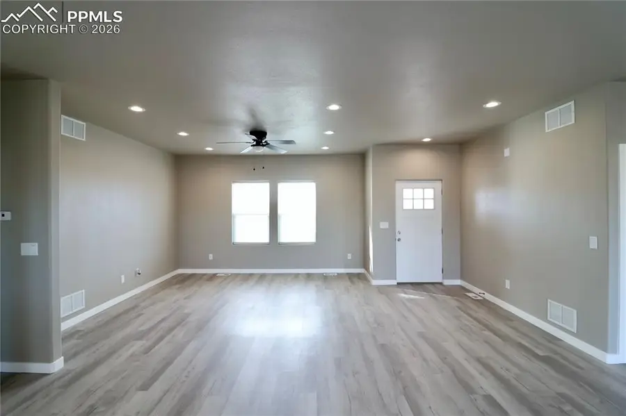 295 W Acorn Drive, Pueblo, CO 81007 - Image #3