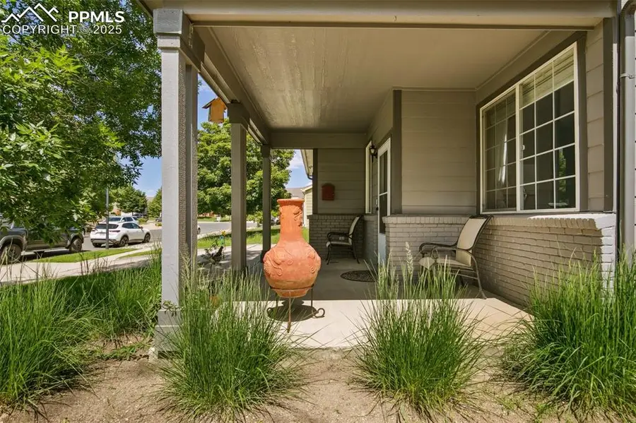 532 Prairie Star Circle, Colorado Springs, CO 80916 - Image #3